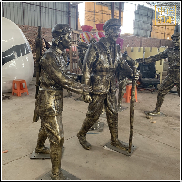 背搶人物銅雕塑.jpg 背搶人物銅雕塑.jpg