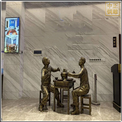 火鍋店門(mén)口迎賓人物銅雕塑 火鍋店門(mén)口迎賓人物銅雕塑