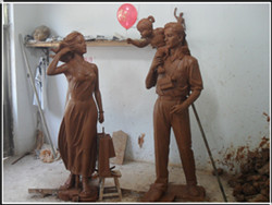 一家三口雕塑 一家三口雕塑